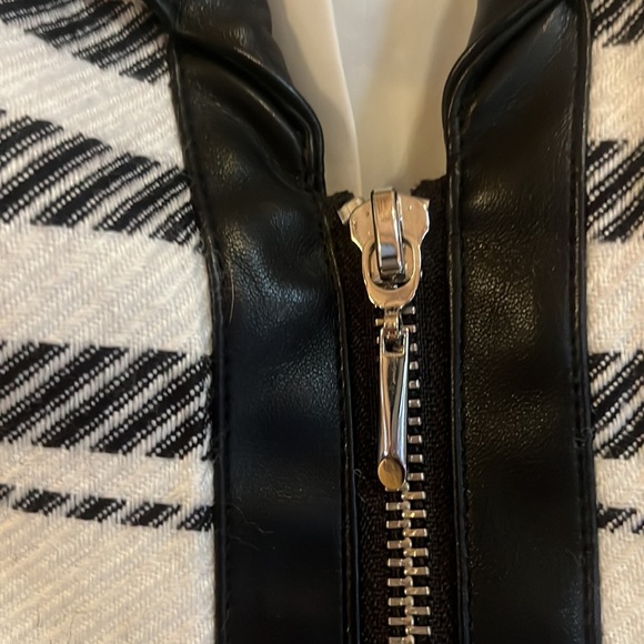 WHBM Plaid Coat - Picture 3 of 11